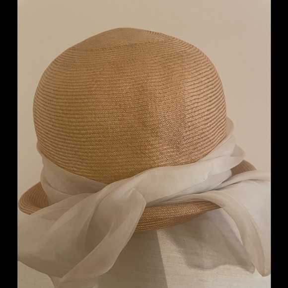 Vintage hat - Picture 1 of 7